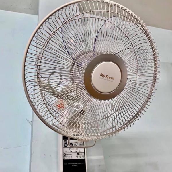 Quạt treo tường Nhật nội địa Toshiba TLF-30R22