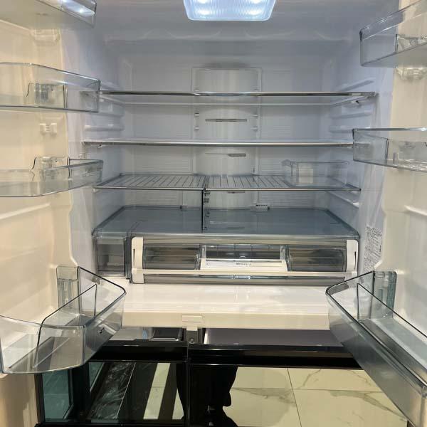 Tủ lạnh Hitachi R-WXC74X dung tích 735L mặt gương 2025-2026